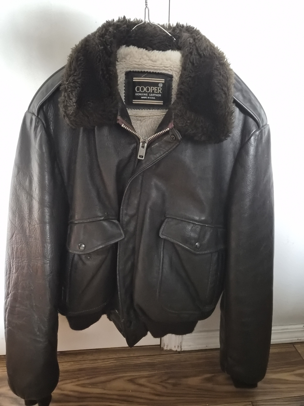 1970s vintage Cooper Genuine Leather Bomber Jacket Size 46